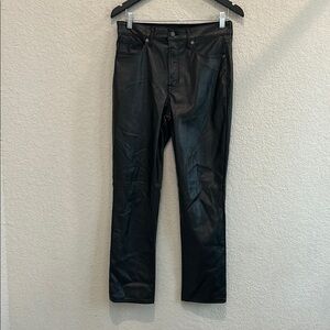 GAP Black Straight Jeans Classic Style
